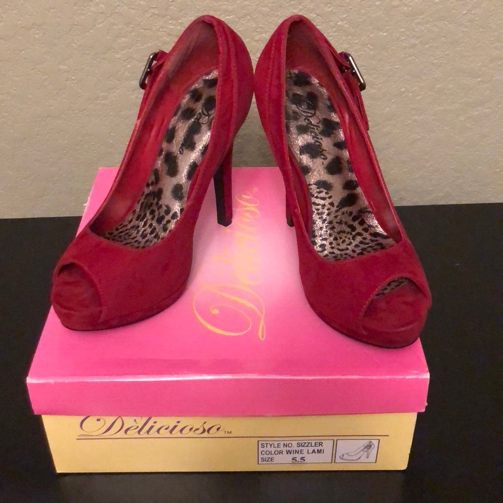 Delicioso “Sizzler” Red Suede Heels, Size 5.5